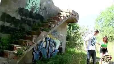 VLXX
