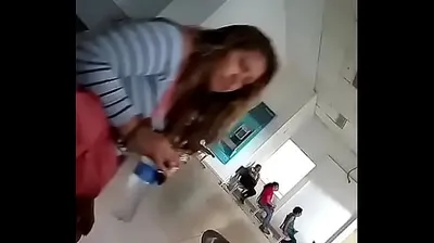VLXX