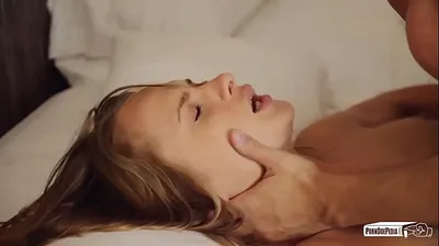 VLXX