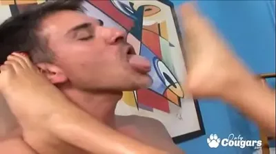 VLXX