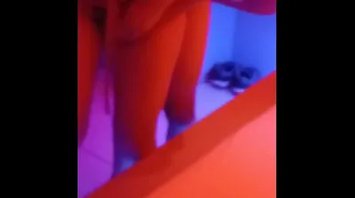 VLXX