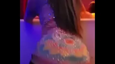 VLXX