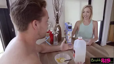 VLXX