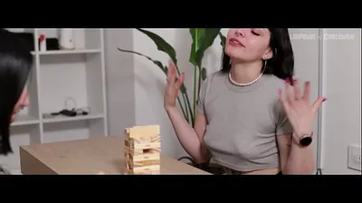 VLXX