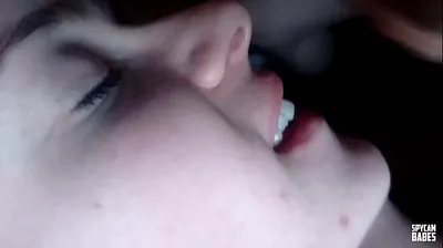 VLXX