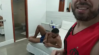 VLXX