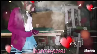 VLXX