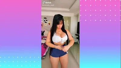 VLXX