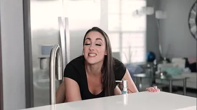 VLXX