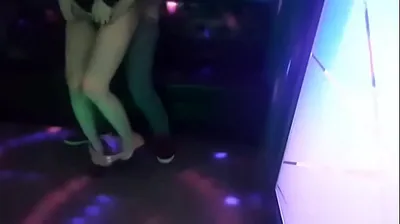 VLXX