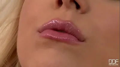 VLXX