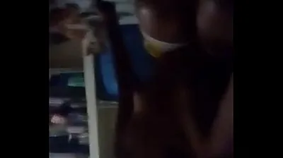 VLXX