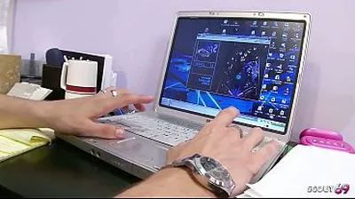 VLXX