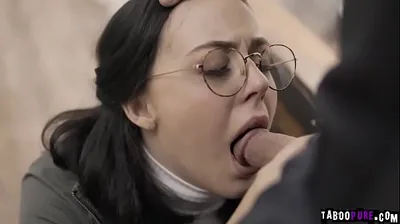 VLXX