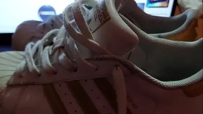 VLXX
