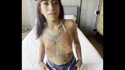 VLXX