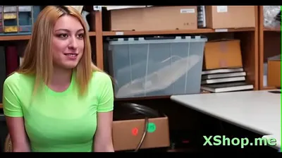 VLXX