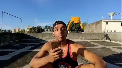 VLXX