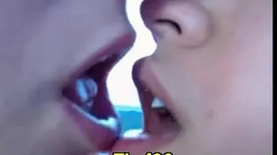 VLXX