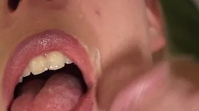 VLXX