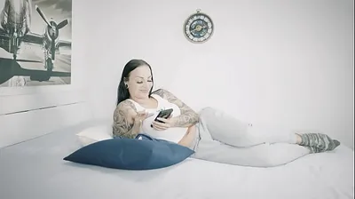 VLXX
