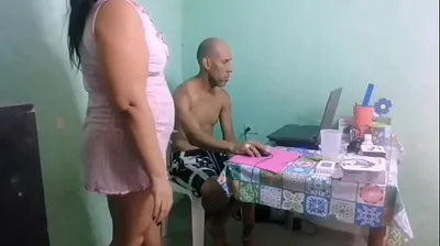 VLXX
