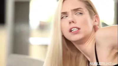 VLXX
