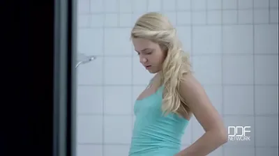 VLXX
