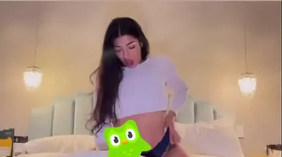 VLXX