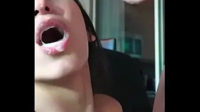 VLXX