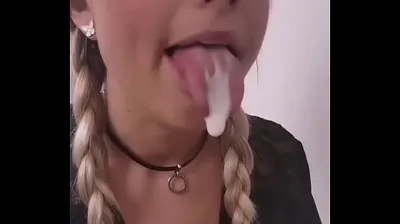 VLXX