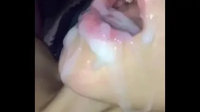 VLXX