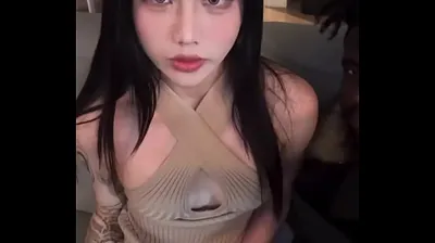 VLXX