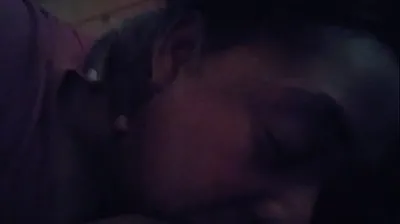 VLXX