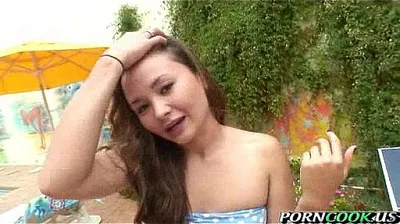 VLXX