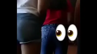 VLXX