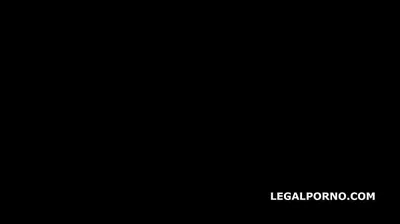 VLXX