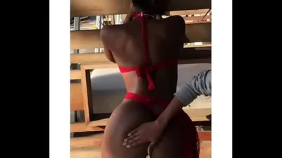VLXX