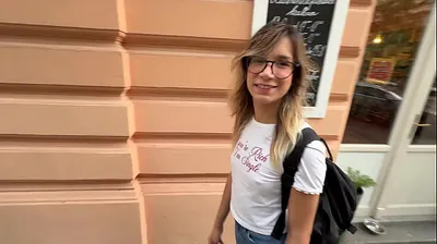 VLXX
