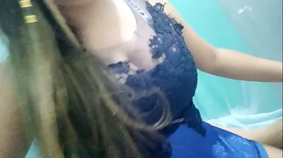 VLXX