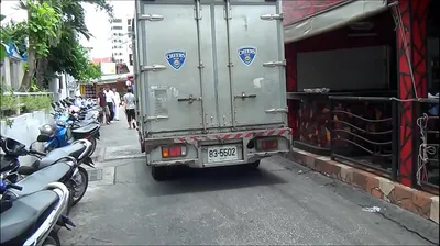 VLXX
