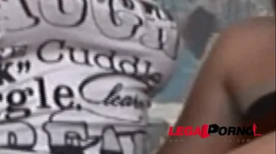 VLXX