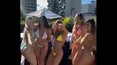 VLXX