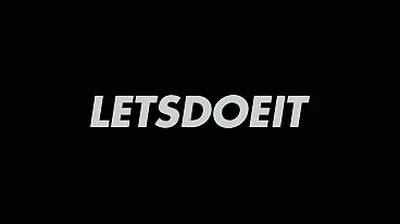 VLXX