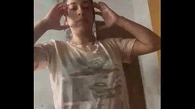 VLXX