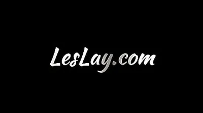 VLXX