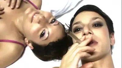 VLXX