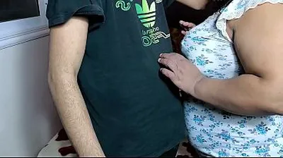 VLXX