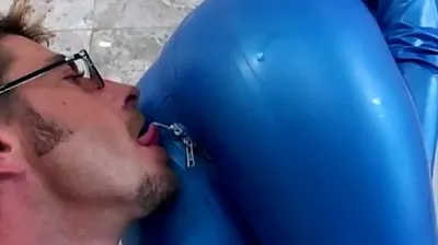 VLXX