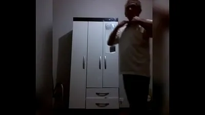 VLXX